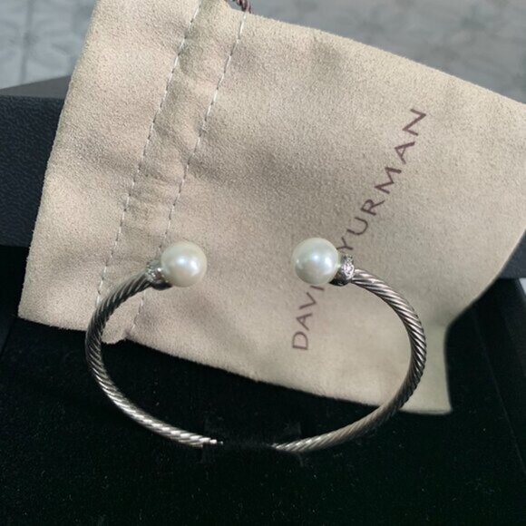 David Yurman Silver Pearl Bracelet For Women - Picture 4 of 8